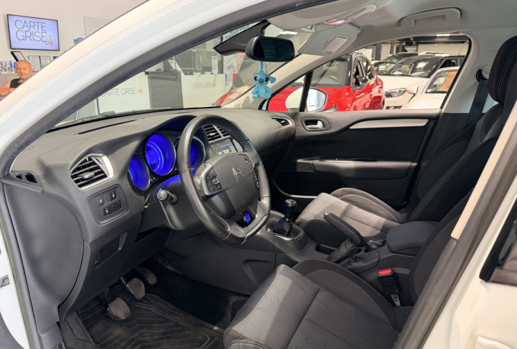 Citroën C4 1.6 HDI 92 CH DISTRIBUTION OK
