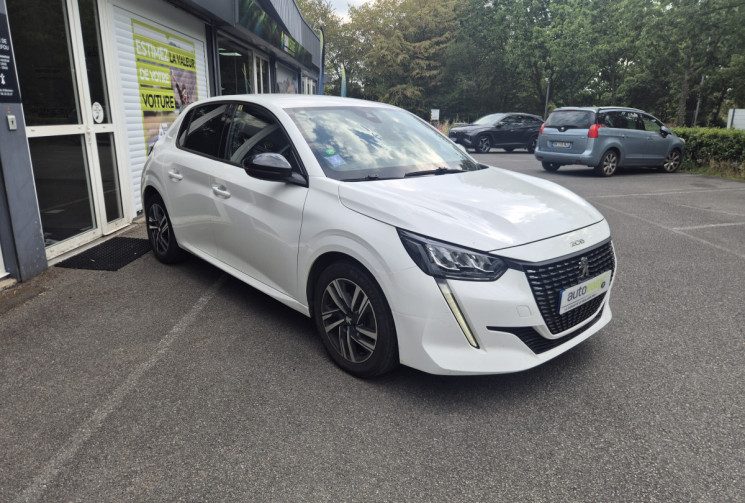 Peugeot 208 1.2 100ch Allure Pack EAT8 / Cockpit 3D / Kit de distribution récent 