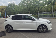 Peugeot 208 1.2 100ch Allure Pack EAT8 / Cockpit 3D / Kit de distribution récent 