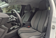Peugeot 208 1.2 100ch Allure Pack EAT8 / Cockpit 3D / Kit de distribution récent 