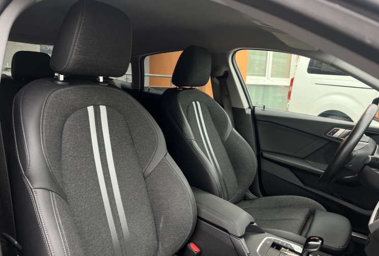 BMW Série 2 Gran coupé 218i / Business Design DKG7