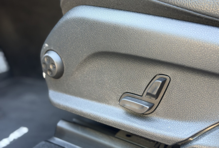 Mercedes GLC Coupé AMG Line 300e 320 4Matic 9G-Tronic / Toit ouvrant / Carplay / 360° / Siege chauff