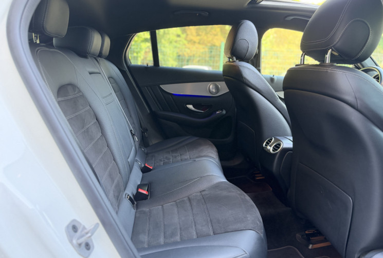 Mercedes GLC Coupé AMG Line 300e 320 4Matic 9G-Tronic / Toit ouvrant / Carplay / 360° / Siege chauff