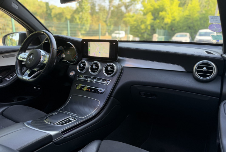 Mercedes GLC Coupé AMG Line 300e 320 4Matic 9G-Tronic / Toit ouvrant / Carplay / 360° / Siege chauff