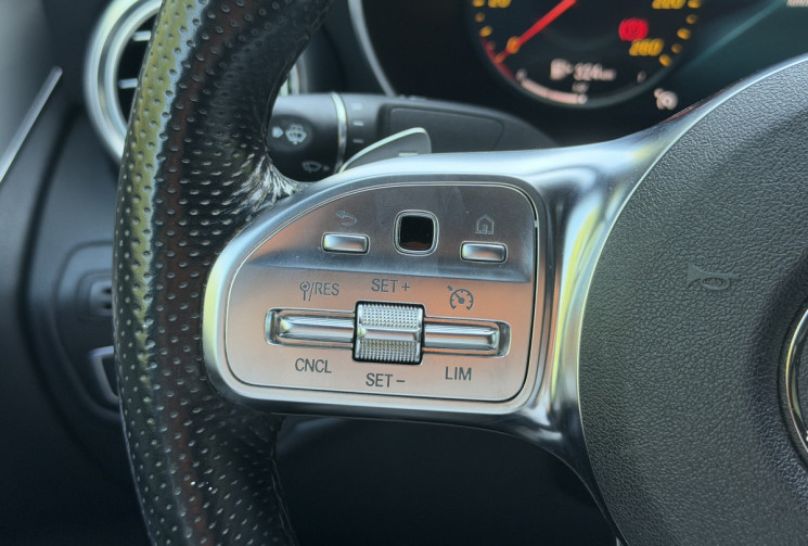 Mercedes GLC Coupé AMG Line 300e 320 4Matic 9G-Tronic / Toit ouvrant / Carplay / 360° / Siege chauff