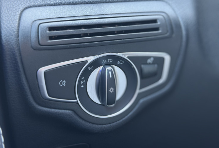 Mercedes GLC Coupé AMG Line 300e 320 4Matic 9G-Tronic / Toit ouvrant / Carplay / 360° / Siege chauff