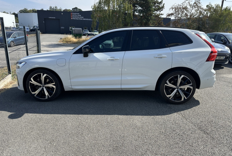 Volvo XC60 II Phase 2 T6 RECHARGE 2.0 Ti 341 CV HYBRIDE AWD GEARTRONIC8 R-DESIGN