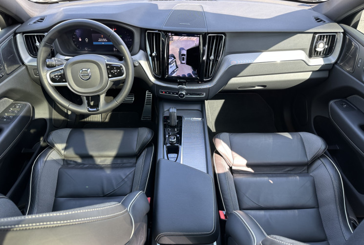 Volvo XC60 II Phase 2 T6 RECHARGE 2.0 Ti 341 CV HYBRIDE AWD GEARTRONIC8 R-DESIGN