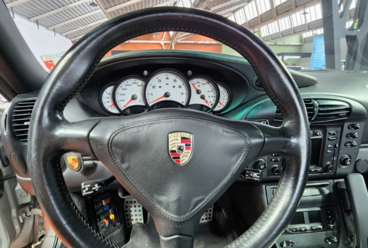 Porsche 911 (996) CARRERA 3.4 301 / TRÉS BON ÉTAT / GARANTIE 12 MOIS