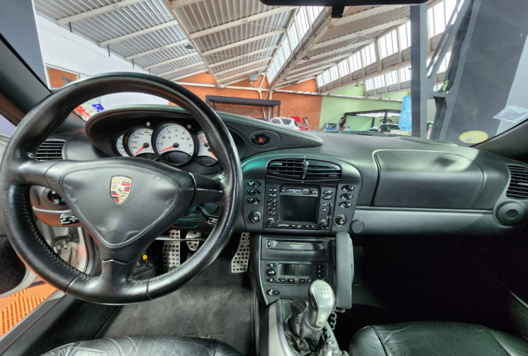 Porsche 911 (996) CARRERA 3.4 301 / TRÉS BON ÉTAT / GARANTIE 12 MOIS