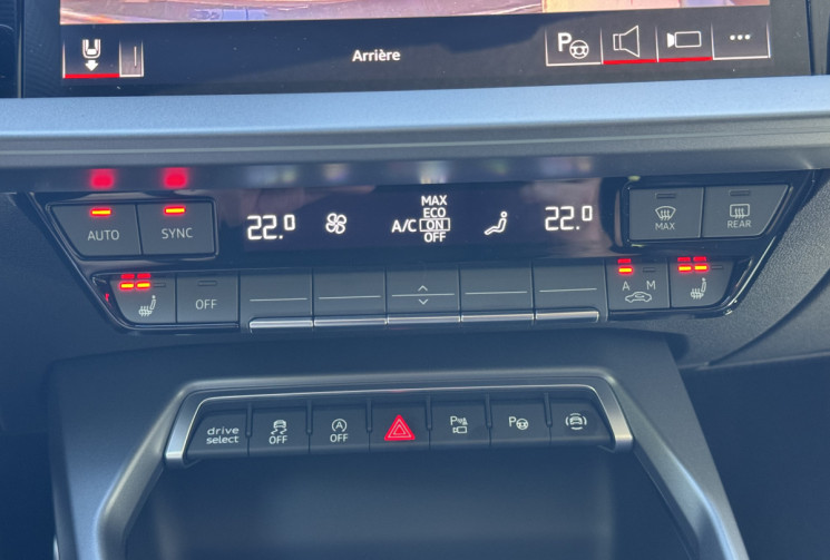 Audi A3 SPORTBACK S-Line 35 TFSi 150 S-Tronic / NEUVE / Toit ouvrant / Sonos / 360° / Garantie 12/27