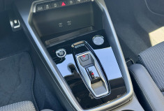 Audi A3 SPORTBACK S-Line 35 TFSi 150 S-Tronic / NEUVE / Toit ouvrant / Sonos / 360° / Garantie 12/27