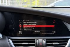Alfa Romeo Giulia 2.2 JTD 180 Lusso AT8 / Distribution OK / Harman Kardon / Sièges Chauffants