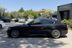 Alfa Romeo Giulia 2.2 JTD 180 Lusso AT8 / Distribution OK / Harman Kardon / Sièges Chauffants