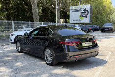 Alfa Romeo Giulia 2.2 JTD 180 Lusso AT8 / Distribution OK / Harman Kardon / Sièges Chauffants