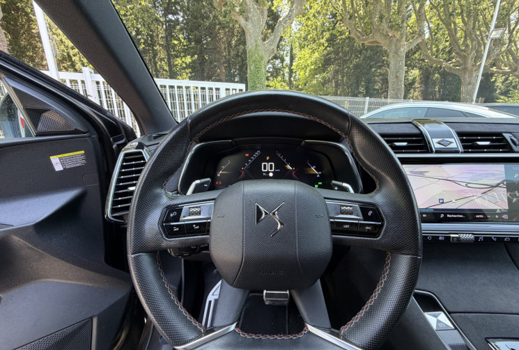DS DS 7 1.5 HDI 130 EAT8 Performance Line / Distribution OK / Rappel OK / Caméra / Carplay