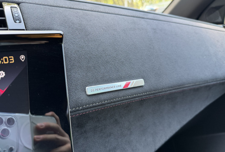 DS DS 7 1.5 HDI 130 EAT8 Performance Line / Distribution OK / Rappel OK / Caméra / Carplay