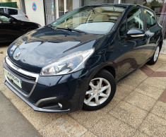 Peugeot 208 1.2 82 cv ALLURE / Sièges chauffants 