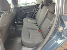 Peugeot 208 1.2 82 cv ALLURE / Sièges chauffants 