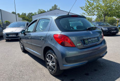Peugeot 207 1.4i 90 ch Premium 5 portes