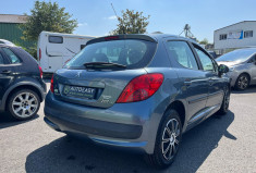 Peugeot 207 1.4i 90 ch Premium 5 portes
