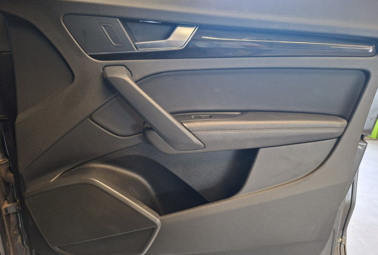 Audi Q5 50 TFSI E 299 2.0 QUATTRO AVUS / CARNET ENTRETIEN ELECTRONIQUE COMPLET/ ENTRETIEN A JOUR