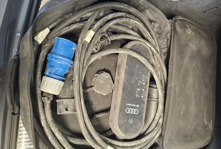 Audi Q5 50 TFSI E 299 2.0 QUATTRO AVUS / CARNET ENTRETIEN ELECTRONIQUE COMPLET/ ENTRETIEN A JOUR