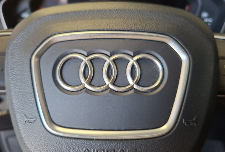 Audi Q5 50 TFSI E 299 2.0 QUATTRO AVUS / CARNET ENTRETIEN ELECTRONIQUE COMPLET/ ENTRETIEN A JOUR