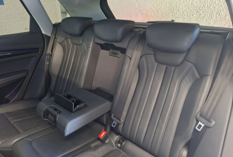 Audi Q5 50 TFSI E 299 2.0 QUATTRO AVUS / CARNET ENTRETIEN ELECTRONIQUE COMPLET/ ENTRETIEN A JOUR