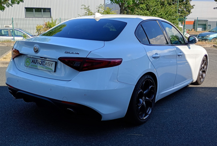 Alfa Romeo Giulia 2,0 MultiAir 200ch SPORT EDITION *Entretien complet avec factures