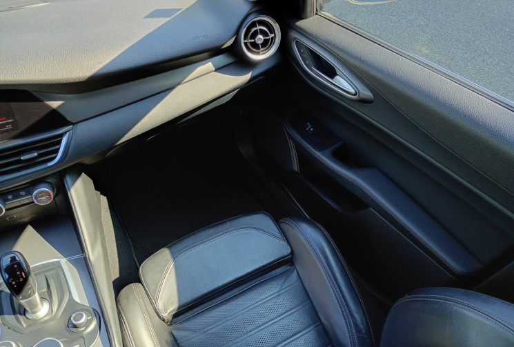 Alfa Romeo Giulia 2,0 MultiAir 200ch SPORT EDITION *Entretien complet avec factures
