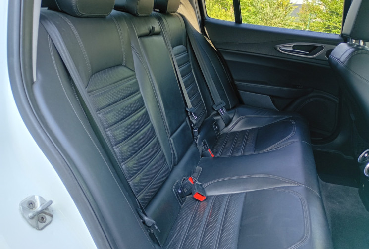 Alfa Romeo Giulia 2,0 MultiAir 200ch SPORT EDITION *Entretien complet avec factures