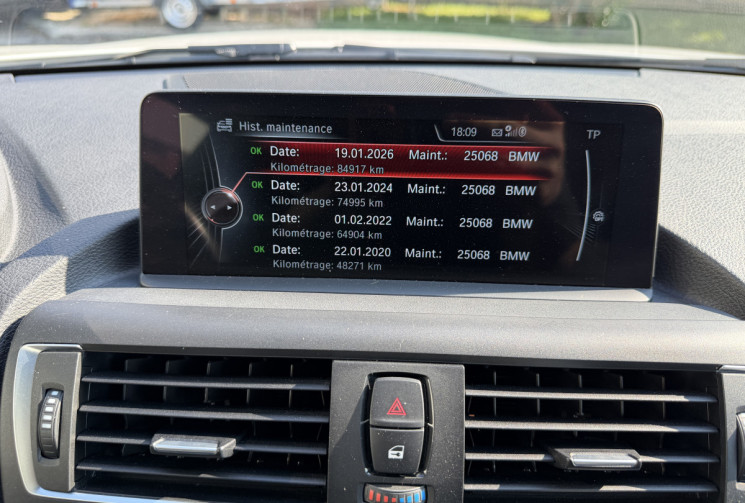 BMW Série 1 120dA xDrive 190 ch M Sport / Toit ouvrant / Harman Kardon / Suivi BMW / Etat collection