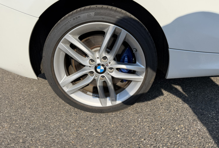 BMW Série 1 120dA xDrive 190 ch M Sport / Toit ouvrant / Harman Kardon / Suivi BMW / Etat collection