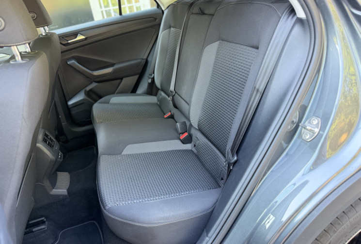 Volkswagen T-Roc Active 1.0 TSi 12V 110 cv / Cockpit / Camera / Carplay