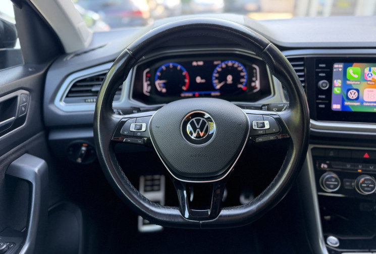 Volkswagen T-Roc Active 1.0 TSi 12V 110 cv / Cockpit / Camera / Carplay