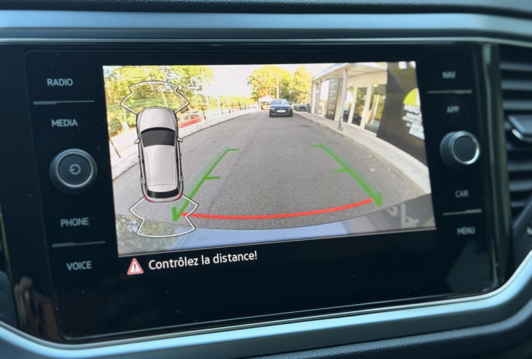 Volkswagen T-Roc Active 1.0 TSi 12V 110 cv / Cockpit / Camera / Carplay