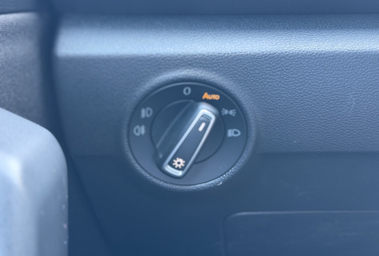 Volkswagen T-Roc Active 1.0 TSi 12V 110 cv / Cockpit / Camera / Carplay