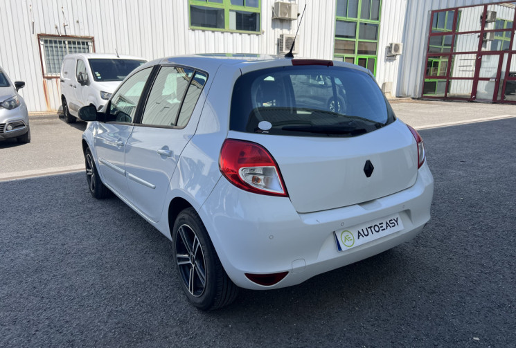 Renault Clio 3 III 1.5 dci 68cv  * Climatisation * Carplay * Distribution Ok * Embrayage Neuf