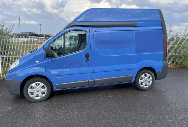 Renault Trafic II Ph 2 L1H2 1200KG 2.0DCi 115 CV 