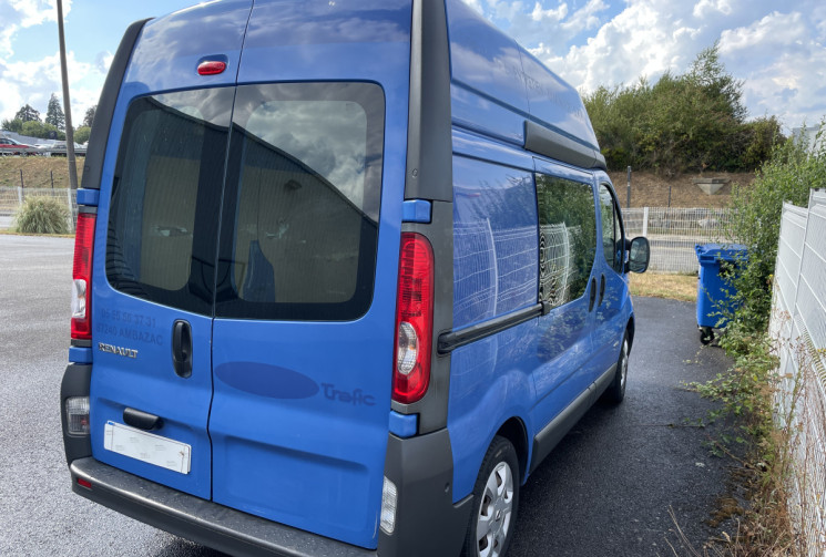 Renault Trafic II Ph 2 L1H2 1200KG 2.0DCi 115 CV 