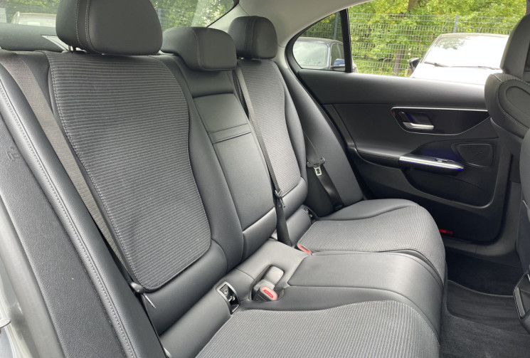 Mercedes Classe C 220 d 197 ch Avantgarde Line/ Caméra 360/HUD/Toit pano