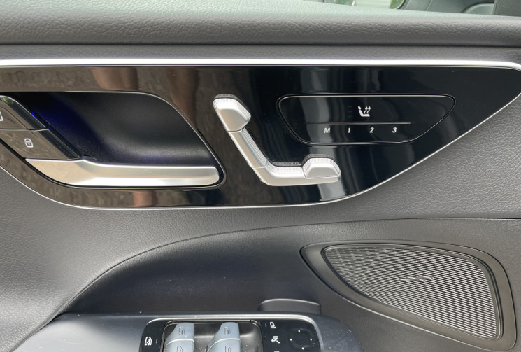 Mercedes Classe C 220 d 197 ch Avantgarde Line/ Caméra 360/HUD/Toit pano
