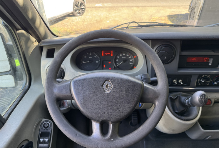 Renault Master II L1H1 T28 II CAMIONNETTE 2.5 DCI