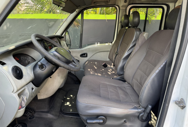 Renault Master II L1H1 T28 II CAMIONNETTE 2.5 DCI