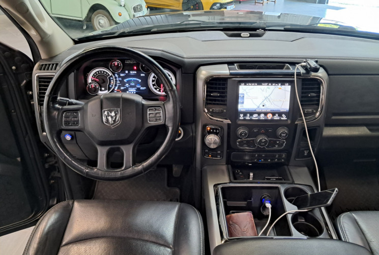 Dodge RAM 1500 5.7 V8 HEMI 401sport crewcab 4x4 HOMOLOGUE - HARD TOP- TOIT OUVRANT- ECHAP. MAGNAFLOW