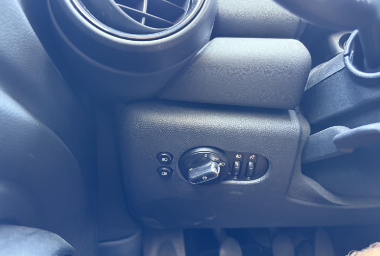 Mini Mini .3 (F55) 5 P ONE FIRST 1.2 * 75 CV * CLIM * IDEAL JEUNE CONDUCTEUR * 
