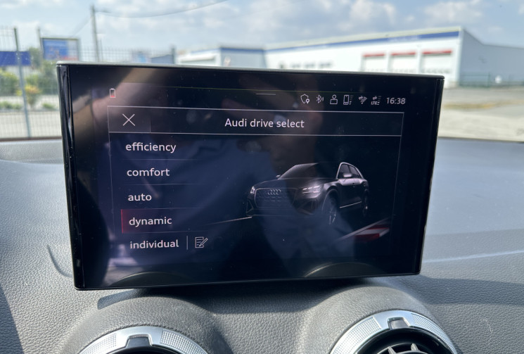 Audi Q2 Phase 2 35 TFSI 150 ch  S line S tronic 7