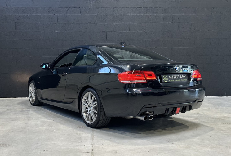 BMW Série 3 E92 330 xi 3.0 BVA M SPORT 272 ch 2009 / TOIT OUVRANT / SIEGE ELECTRIQUE