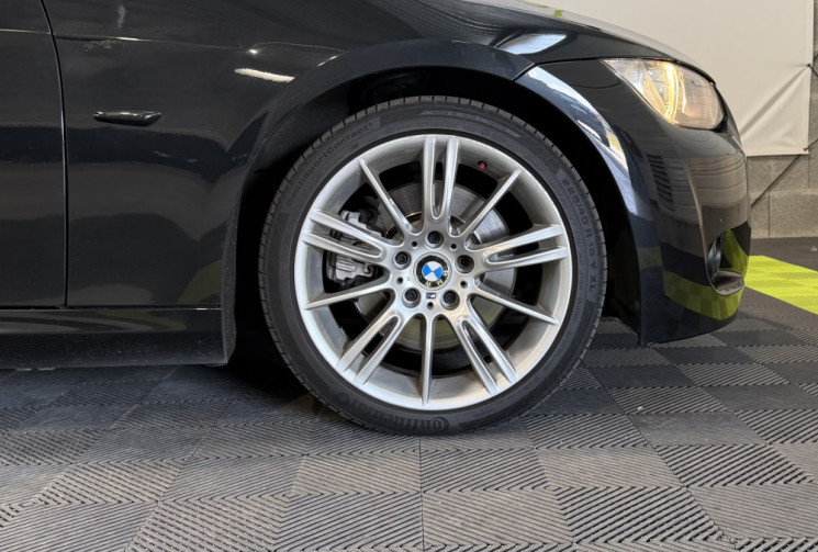 BMW Série 3 E92 330 xi 3.0 BVA M SPORT 272 ch 2009 / TOIT OUVRANT / SIEGE ELECTRIQUE